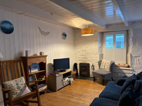 Newlyn Harbour Cottage